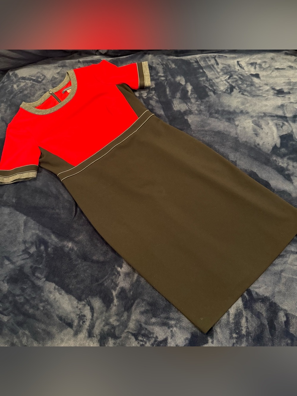 Tommy Hilfiger Red and Black Colorblock Midi Dress with Contrast Trim